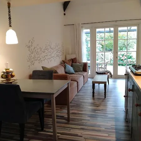 Vakantiehuisje 度假居 奥德多普